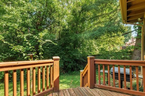 12079 Craig Vw Dr, Saint Louis MO 63146-5211 exterior