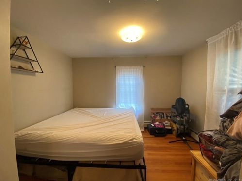 305 Hillside Ave, Torrington CT 06790-5523 exterior