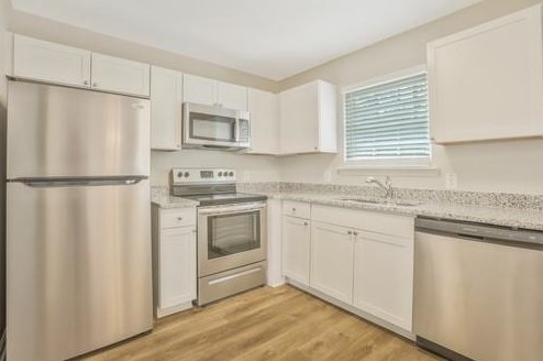 7601 Asbury Dr, Lithonia GA  30058-5908 exterior