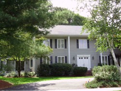 141 Countryside Rd, Newton, MA 02459-2917
