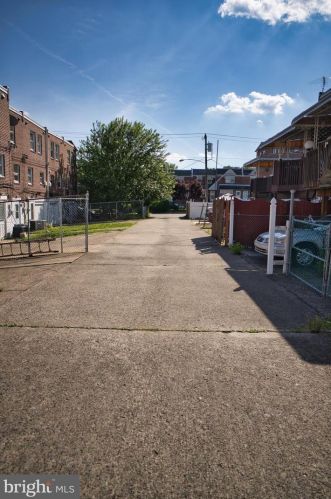 8617 Jackson St, Philadelphia PA  19136-2107 exterior