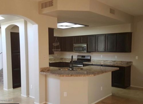 18606 34th Pl, Phoenix AZ  85050-3284 exterior