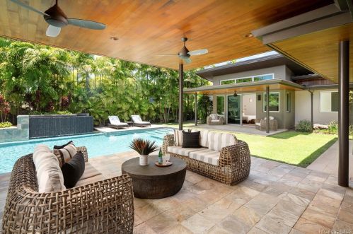 4528 Kahala Ave, Honolulu HI  96816-4927 exterior