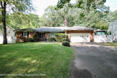 246 Metedeconk Trl, Jackson Twp, NJ 08527-2028