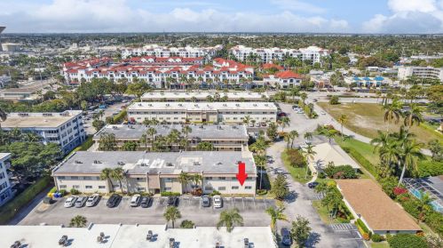 632 Snug Harbor Dr, Boynton Beach FL 33435-6163 exterior