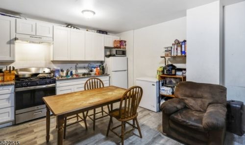 204 Summer St, Paterson NJ 07501-3413 exterior