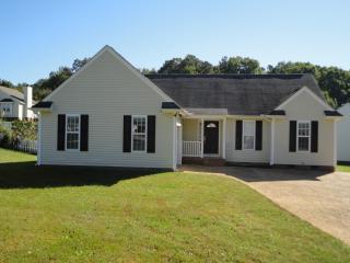 716 Wallridge Dr, Wake Forest NC  27587-5125 exterior