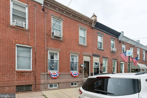 3136 Gaul St, Philadelphia PA 19125-2720 exterior