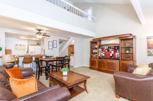 1634 Clear Springs Dr, Fullerton, CA 92831-1882