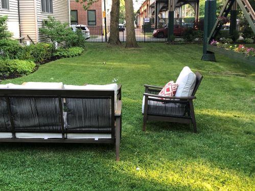 1814 Warner Ave, Chicago IL 60618-3031 exterior