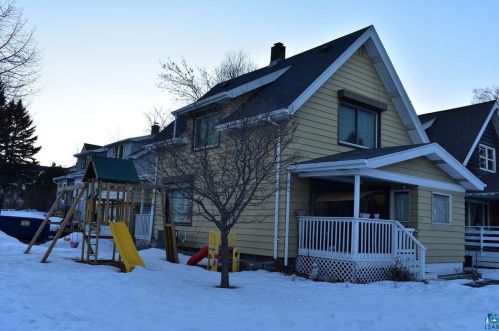 403 41 Ave, Duluth MN 55807-1549 exterior