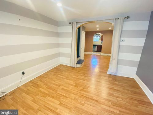 537 Carpenter St, Philadelphia PA  19147-4042 exterior