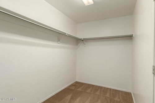 6810 39 Ln, Phoenix AZ 85029-3000 exterior