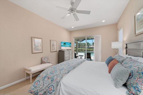 9002 Mustang Is Cir, Naples FL 34113-1644 exterior