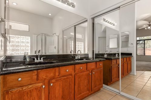 22046 44th Pl, Phoenix AZ 85050-6847 exterior