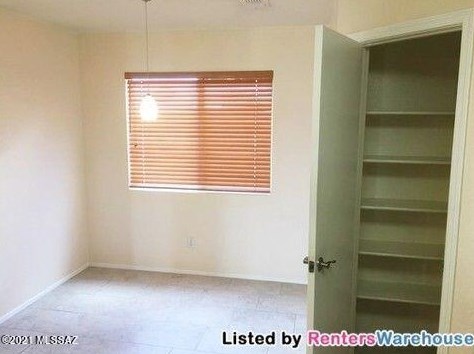 9470 Burnett St, Tucson AZ 85730-2963 exterior