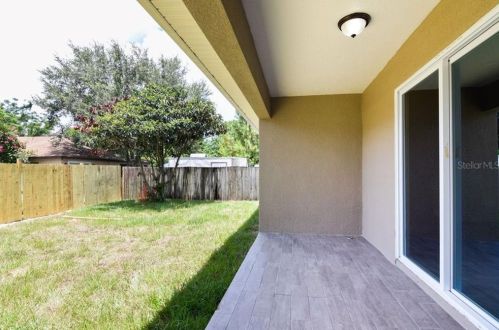 2610 Genesee St, Tampa, FL 33610-7745