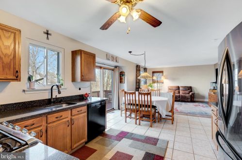 107 Bayberry Dr, Limerick PA 19468-1240 exterior