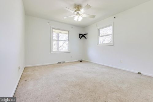 8001 Kidd St, Alexandria VA 22309-1131 exterior