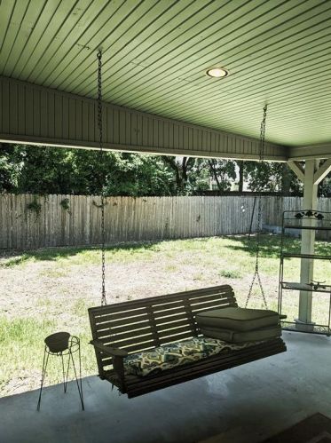 1815 Ashby Ave, Austin TX 78704-2038 exterior