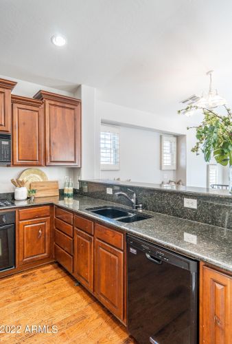 5714 21st Ter, Phoenix AZ  85040-3445 exterior