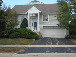 2228 Daybreak Dr, Aurora IL  60503-6700 exterior