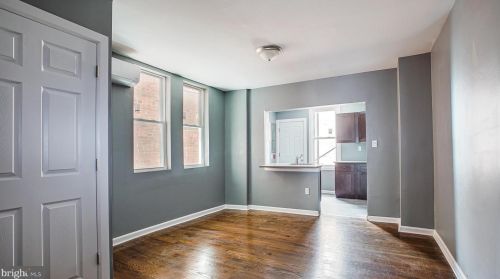 6215 Market St, Philadelphia PA 19139-2923 exterior