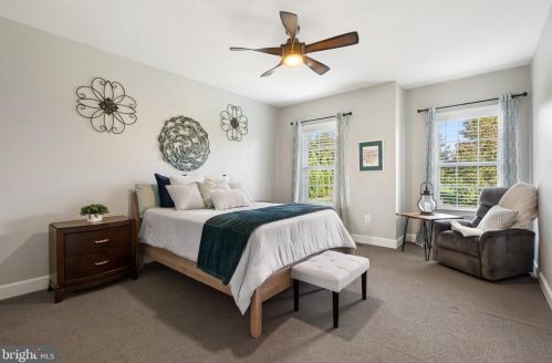 23073 Creighton Farms Dr, Leesburg VA 20175-6491 exterior