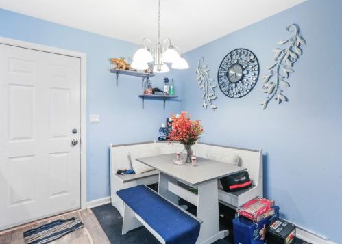 2576 Abner Pl, Atlanta GA  30318-9202 exterior