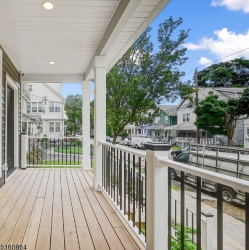 69 Mission St, Montclair NJ 07042-4517 exterior