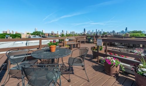 2055 Dayton St, Chicago IL 60614-4309 exterior