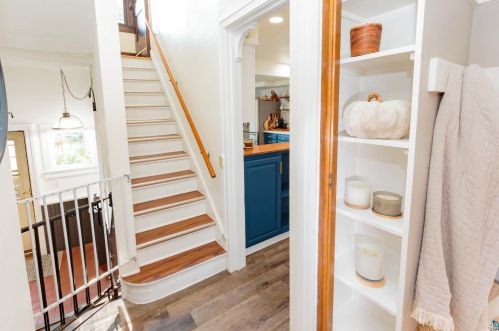 2033 Woodland Ave, Duluth MN 55803-2467 exterior