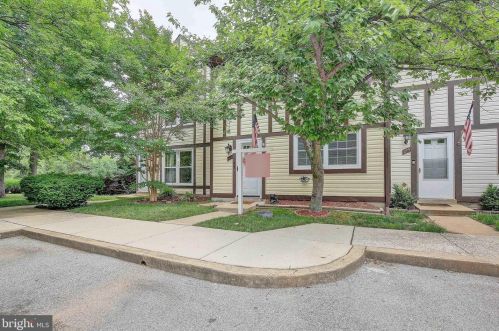 273 Maxo Ct, Glen Burnie MD 21061-5661 exterior