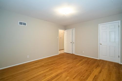 6109 Savio Dr, Saint Louis MO 63123-2760 exterior