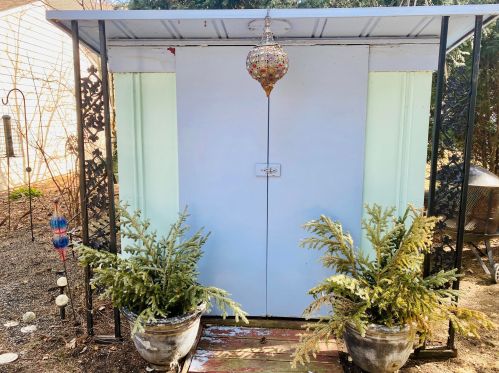 2751 Shr Dr, Milwaukee WI 53207-3007 exterior