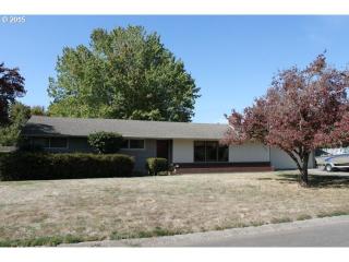 150 Rustic Pl, Eugene, OR 97401-5503