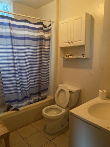 1824 Springfield Ave, Chicago IL 60647-4602 exterior