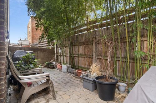 137 42nd St, Pittsburgh PA  15201-3136 exterior