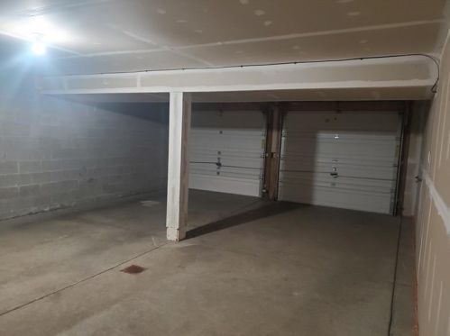 134 Nottingham Dr, Pittsburgh PA 15235-5120 exterior