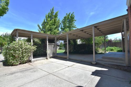 815 Minnesota Ave, Turlock CA 95382-1509 exterior