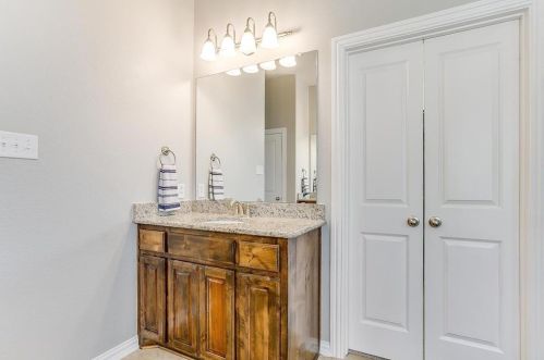 3521 Bans Crown Blvd, Frisco TX 75056-5850 exterior