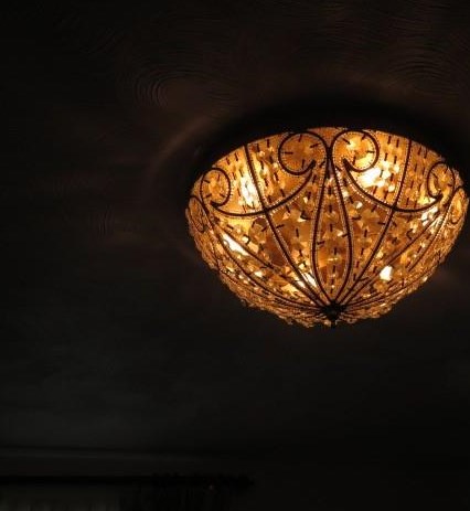 552 Lebanon Mnr Dr, Pittsburgh PA 15122-3225 exterior