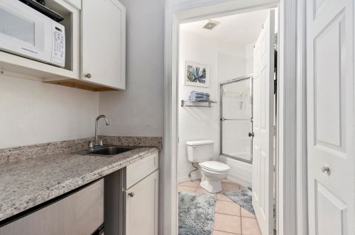 10015 Perfect Dr, Fort Pierce FL  34986-3062 exterior