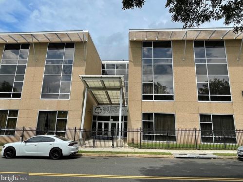 3735 Cassell Pl, Washington DC 20019-1867 exterior