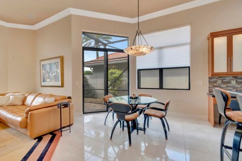 6951 Boscanni Dr, Boynton Beach FL 33437-3720 exterior