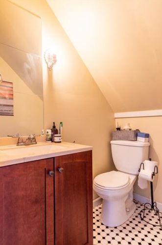 1406 Creedmoor Ave, Pittsburgh PA 15226-2438 exterior