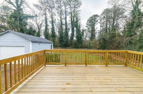 1688 Beechwood Blvd, Atlanta GA 30311-4018 exterior