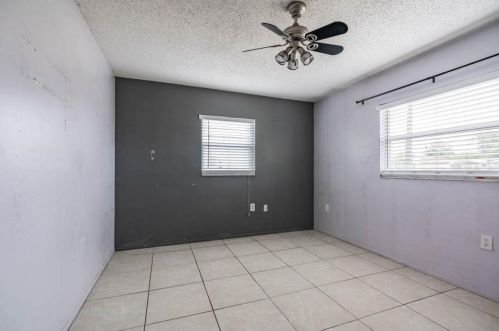 9737 Morehead Ln, Port Richey FL  34668-4233 exterior