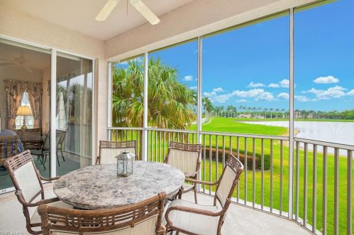 9185 Michael Cir, Naples FL 34113-1607 exterior