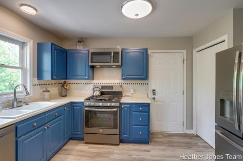 5682 Bartonville Rd, Belding MI 48809-8708 exterior